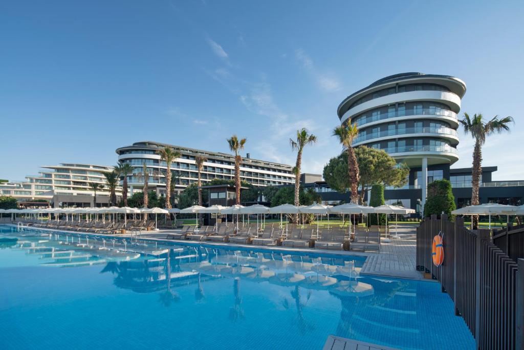 وویج بلک گلف اند اسپا هتل Voyage Belek Golf & Spa Hotel