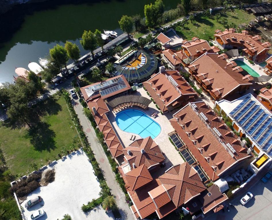 بی‌سی اسپا هتل - Bc Spa Hotel