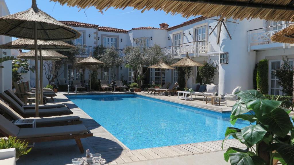 هتل Bay C (Hotel), Alaçatı (Turkey) Deals