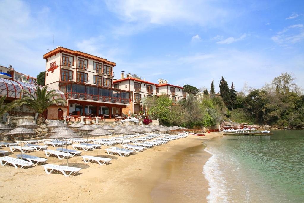 سیناپ آنتیک هتل Sinop Antik Otel