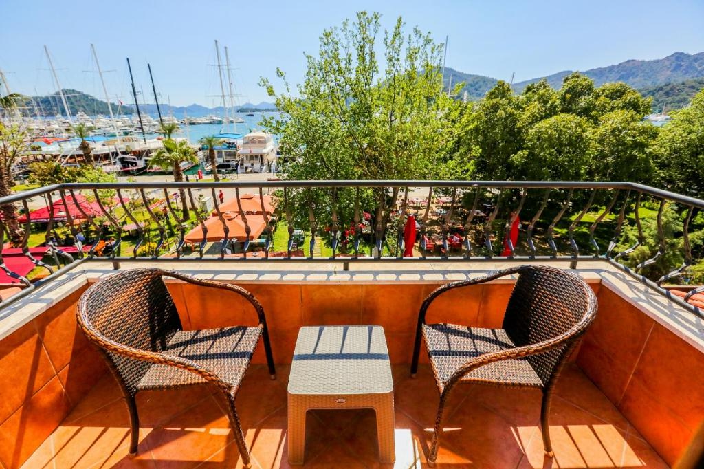 گوچک انلو هتل Gocek Unlu Hotel