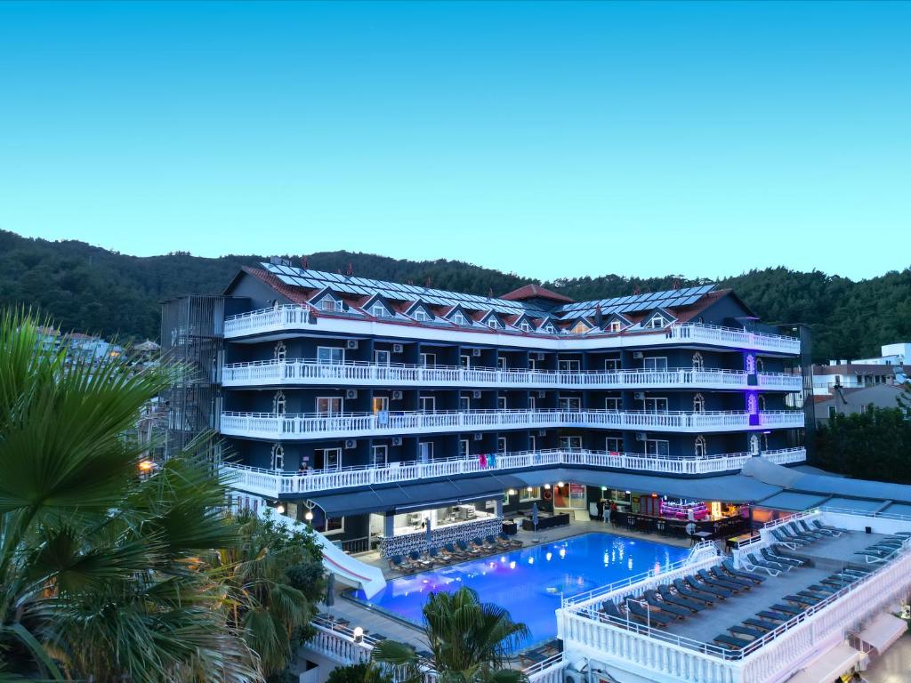 هتل Mustis Royal Plaza Hotel (Hotel), Marmaris (Turkey) Deals