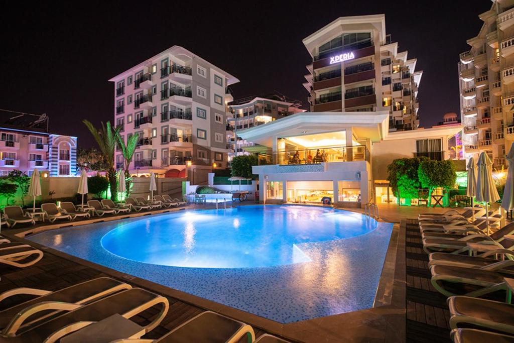 اکسپریا ساری بیچ هتل Xperia Saray Beach Hotel
