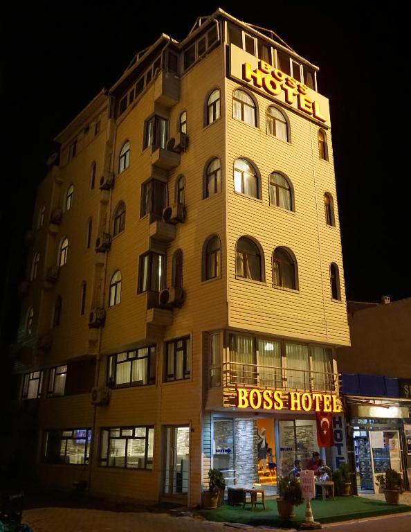 باس هتل Boss Hotel
