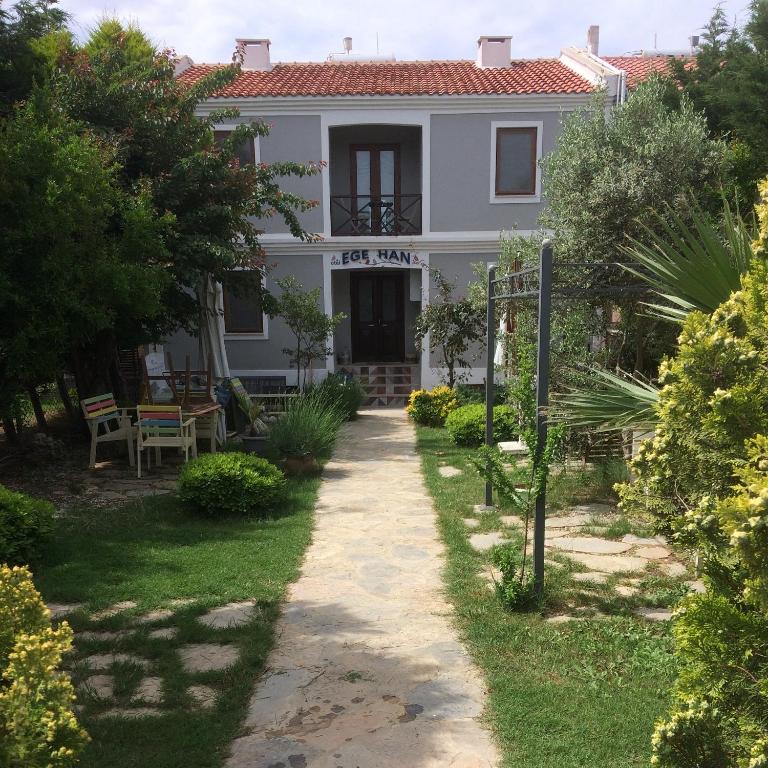 اگه هان هتل - Ege Han Hotel