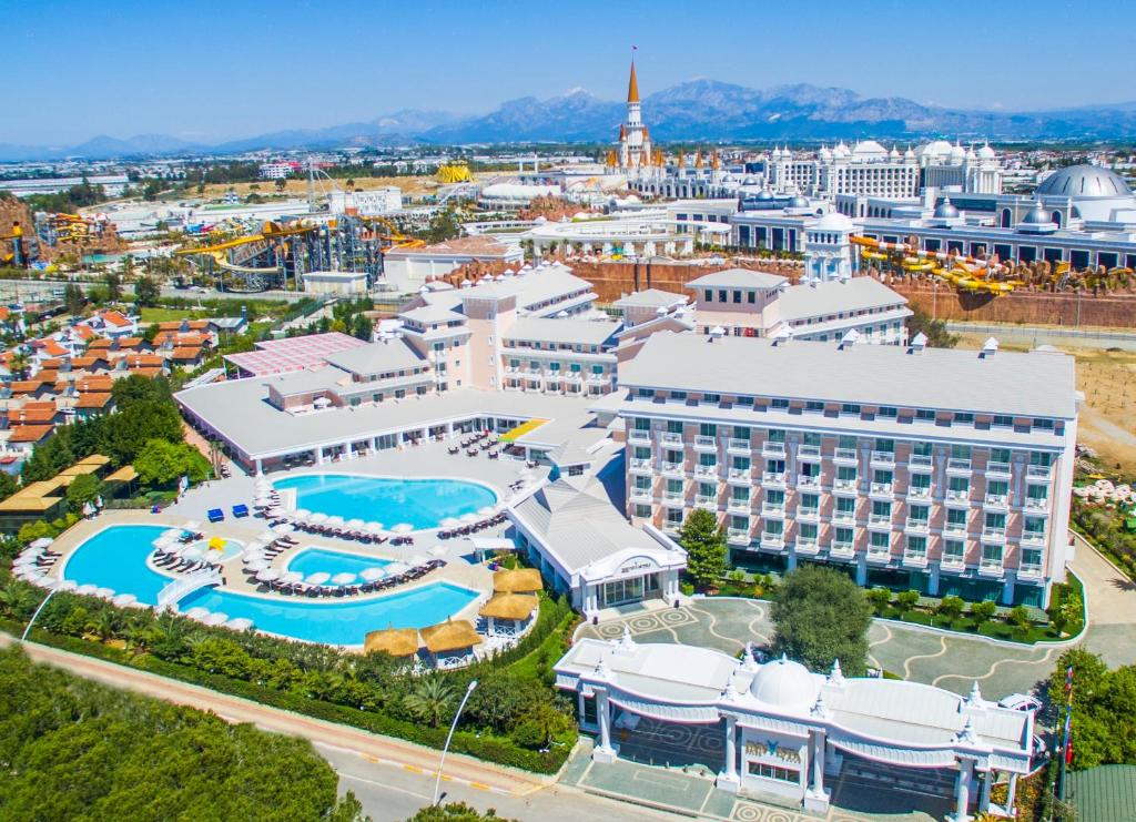 اینویستا هتلز بلیک Innvista Hotels Belek