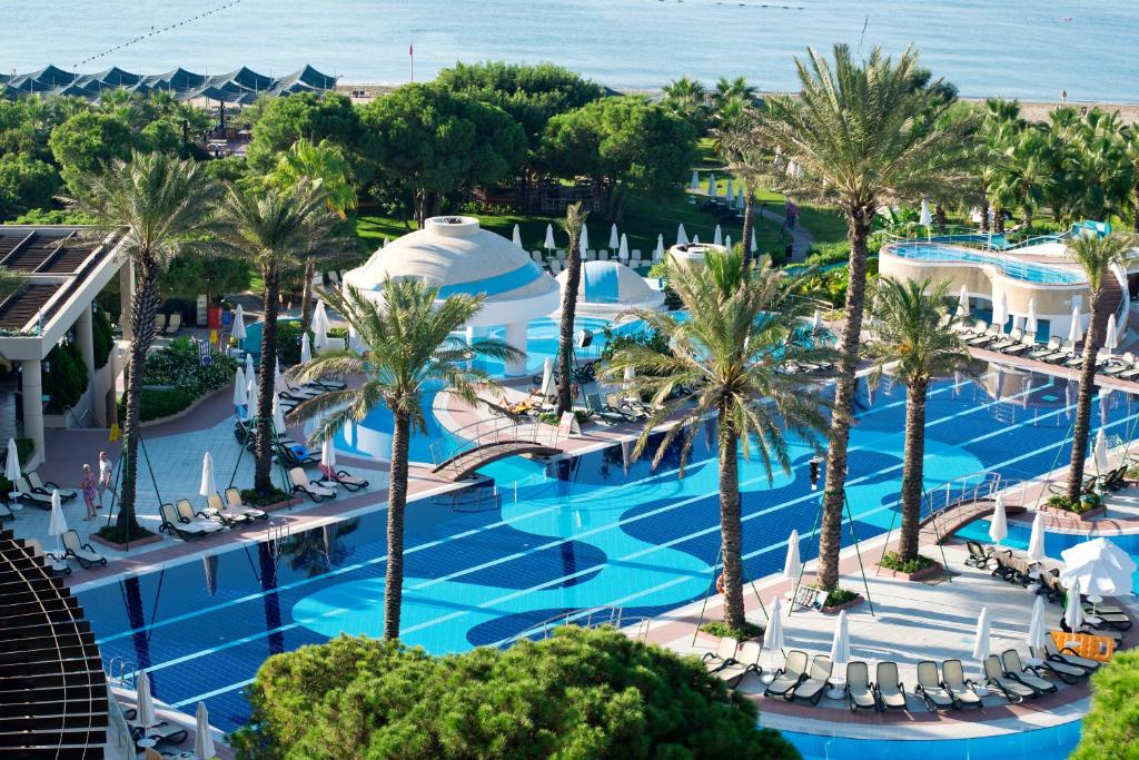 لیماک آتلانتیس دلوکس هتل بِلک Limak Atlantis Deluxe Hotel Belek