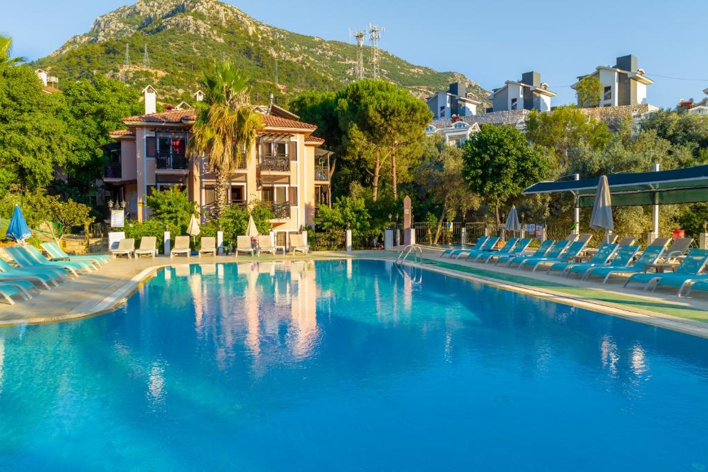 هتل Club Pink Palace Hotel (Hotel), Oludeniz (Turkey) Deals