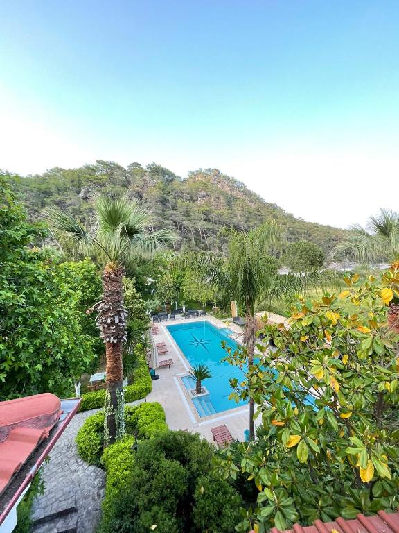 هتل دالوس Hotel Dalos