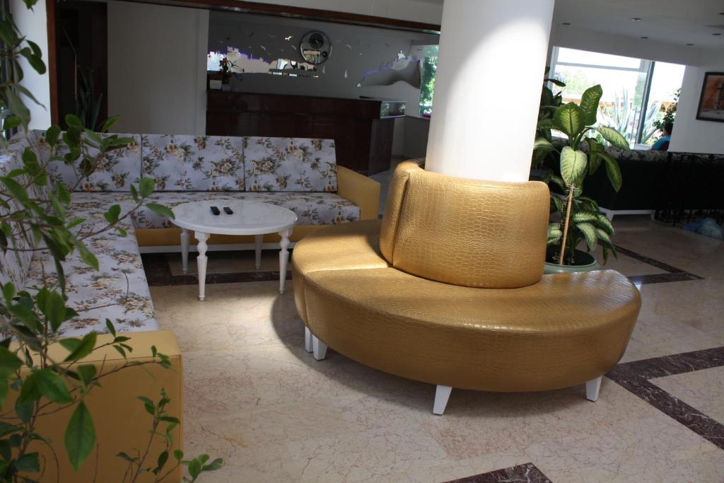 برنز هتل Bronze Hotel