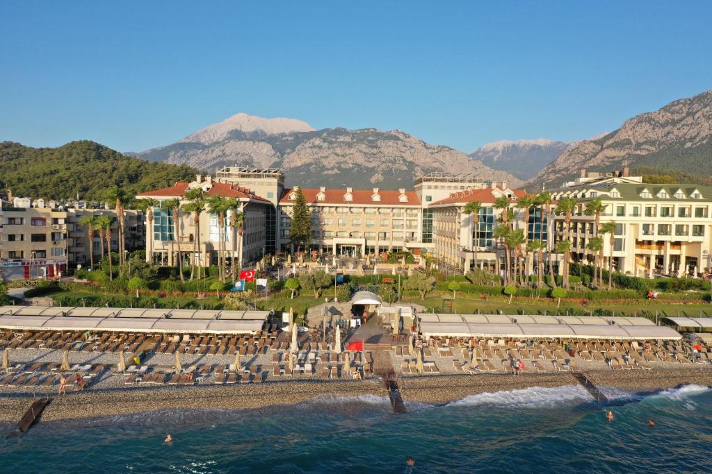هتل فیم رزدنس کمر اند اسپا Fame Residence Kemer & Spa