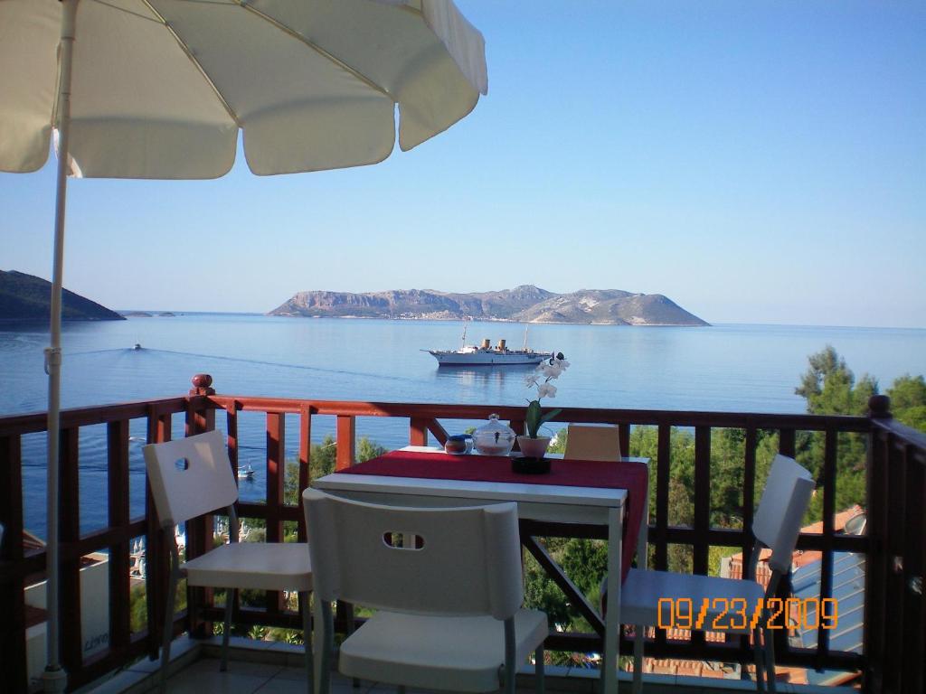 هتل Antiphellos Pension Küçükçakıl (Hotel), Kaş (Turkey) Deals