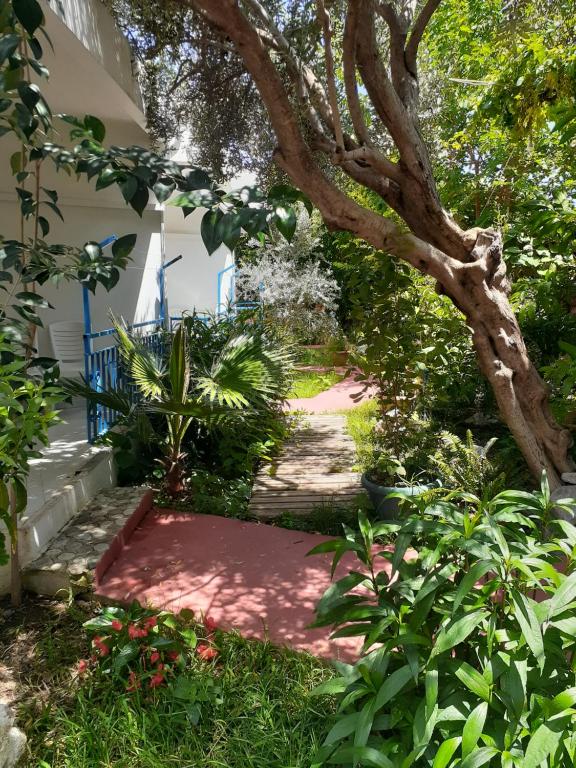 Sunset Boutique Hotel & Apartments