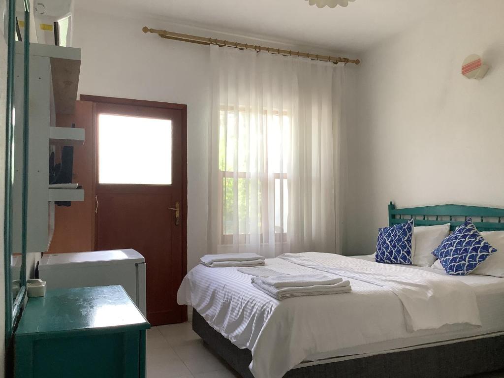 Sunset Boutique Hotel & Apartments