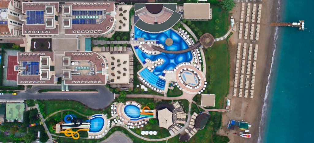 هتل شرود دیریمز ریزورت Sherwood Dreams Resort