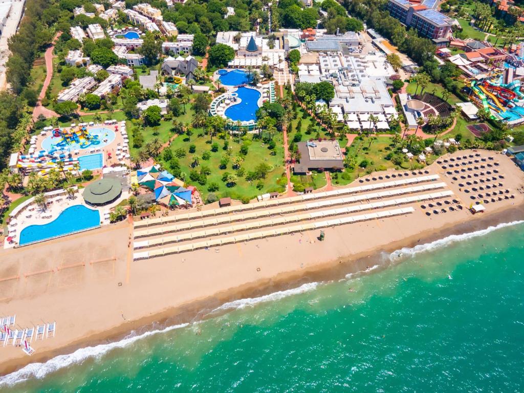 هتل تی یوآی مَجیک لایف بِلِک TUI MAGIC LIFE Belek